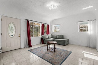 1635 Mccollum St, Los Angeles, CA 90026