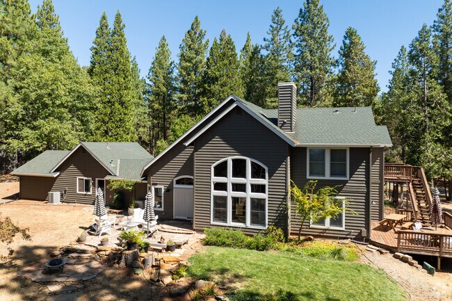 Affordable housing options, with unique exterior features abound in Georgetown.