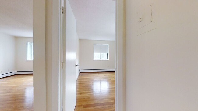 89 Dustin St unit 2, Brighton, MA 02135 - photo 2