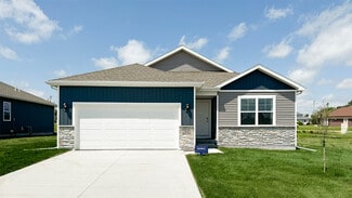4 Verbena Ln SW, Cedar Rapids, IA 52404