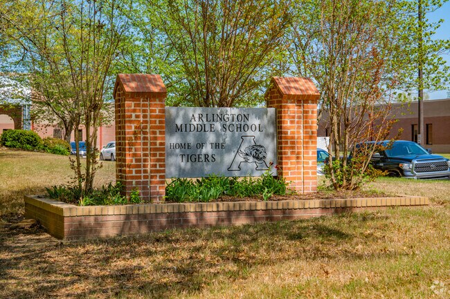 Arlington Middle School is a high rated middle school in Arlington, TN.
