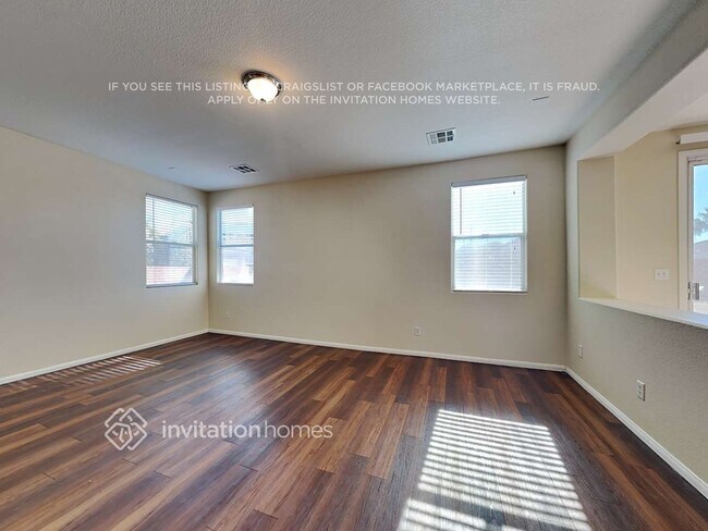 4923 Charlo Dr, Las Vegas, NV 89131 - photo 6