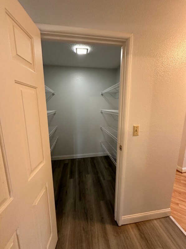 1518 1st St E unit 207, Thief River Falls, MN 56701 - photo 7