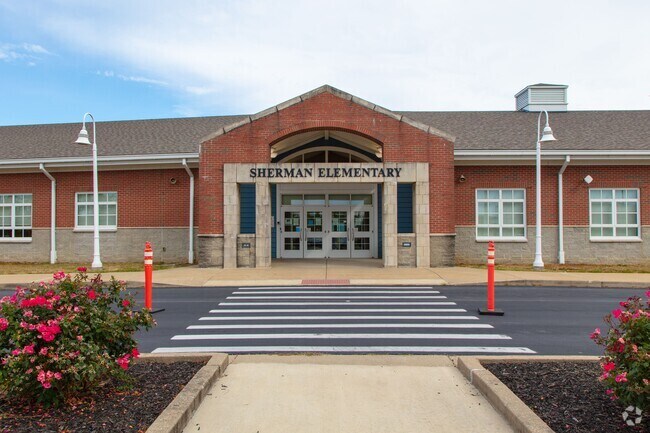 Sherman Elementary School is one of the schools that serves younger students in the Grant County community.