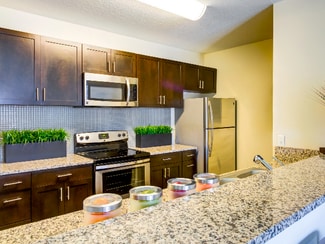 135 NW 20th St, Boca Raton, FL 33431