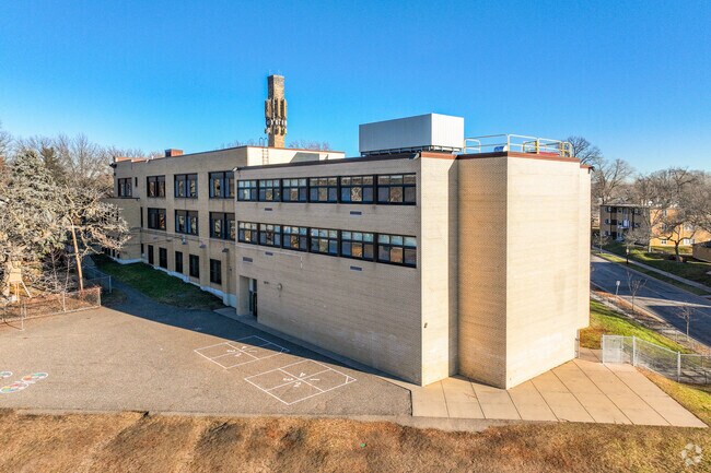L'Etoile du Nord French Immersion is #142 for the Most Diverse Public Elementary Schools in MN.