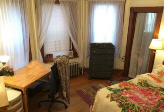 172 Saint Alphonsus St, Boston, MA 02120