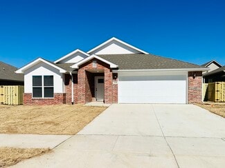 2150 Tallgrass Terrace, Centerton, AR 72719