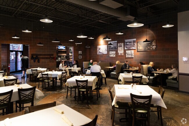 Sullivan's in Wauseon offers American options for dining in a cozy atmosphere.