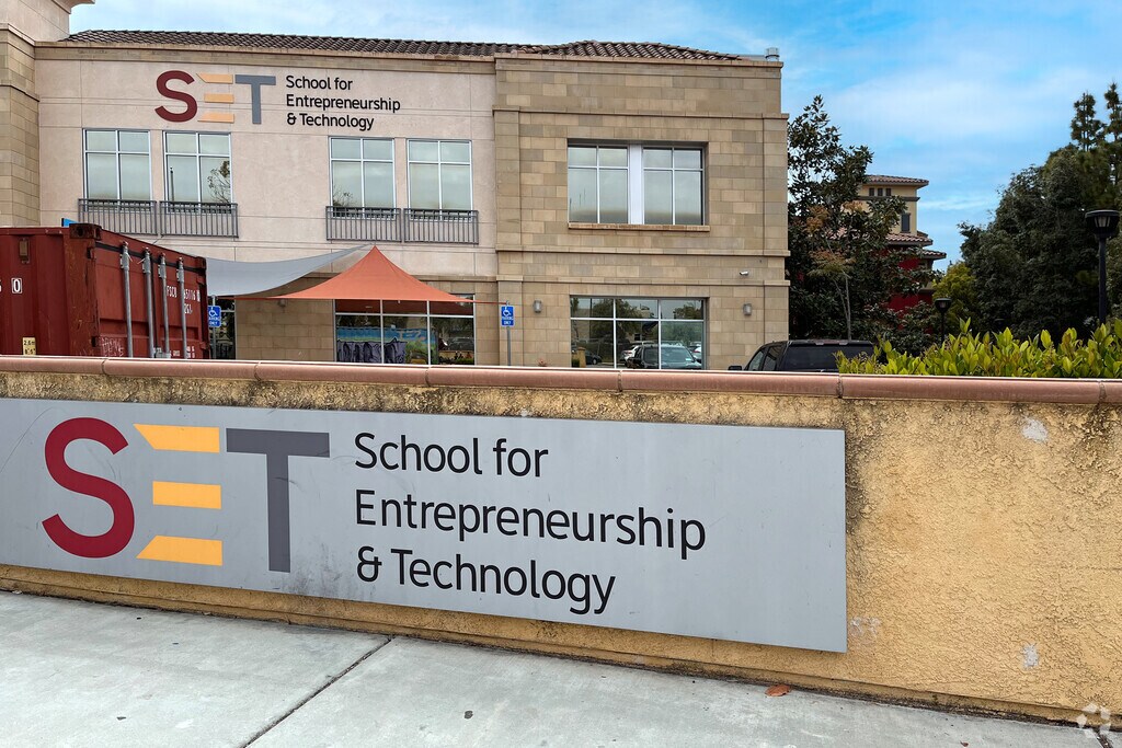 School for Entrepreneurship & Technology in Serra Mesa also known as SET.
