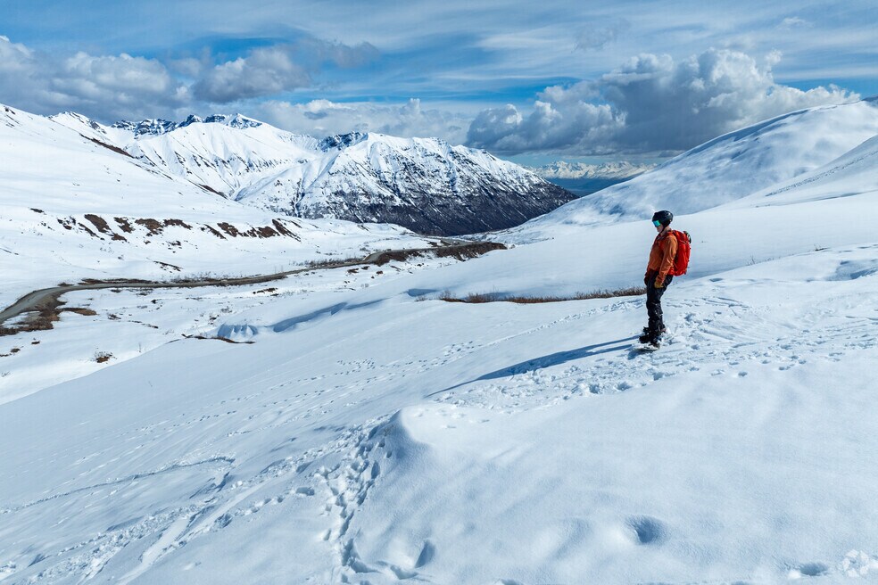 NH_Fishhook_557386_P2_052725