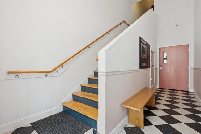 1204 Chestnut St unit A101, Philadelphia, PA 19107 - photo 5