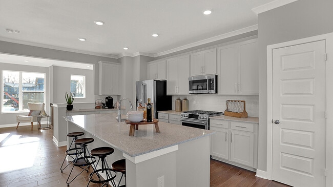 5883 Farwell Ave, Plainfield, IN 46168 - photo 3