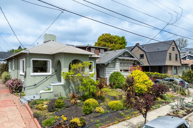 Adorable bungalows make Glenview and appealing place to put down roots.
