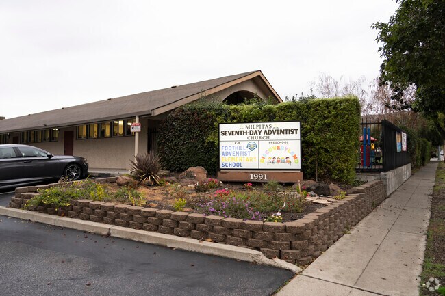 The signage of Foothill Adventist Elementary School in Milpitas, California.