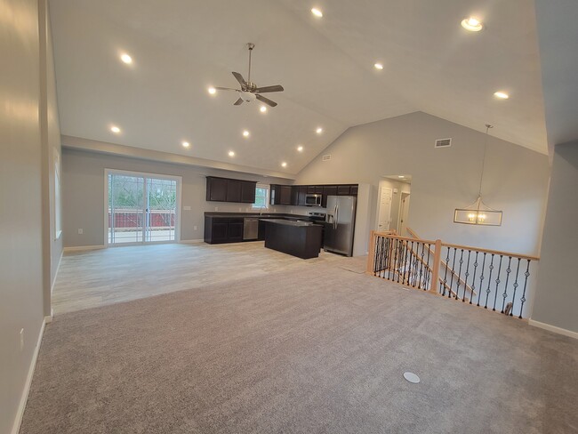 12 Fountain Ave, Johnston, RI 02919 - photo 5
