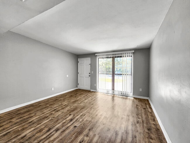 2120 Catalina Dr, Clearwater, FL 33764 - photo 3