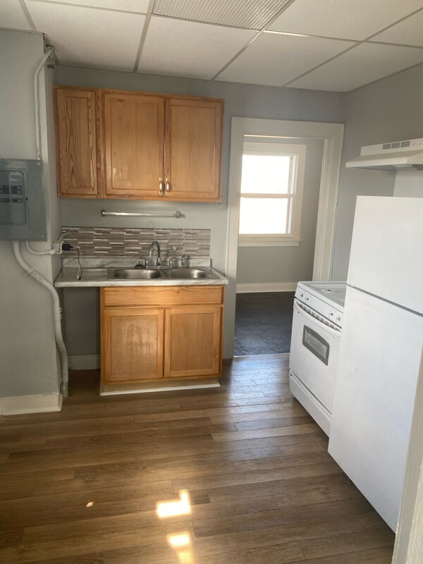 358 Arthur St Unit 2, Gary, IN 46404