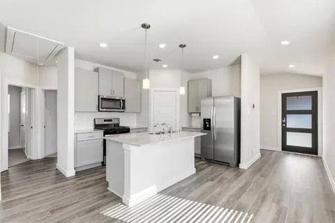 216 Shore Pointe Ct, Montgomery, TX 77356 - photo 3