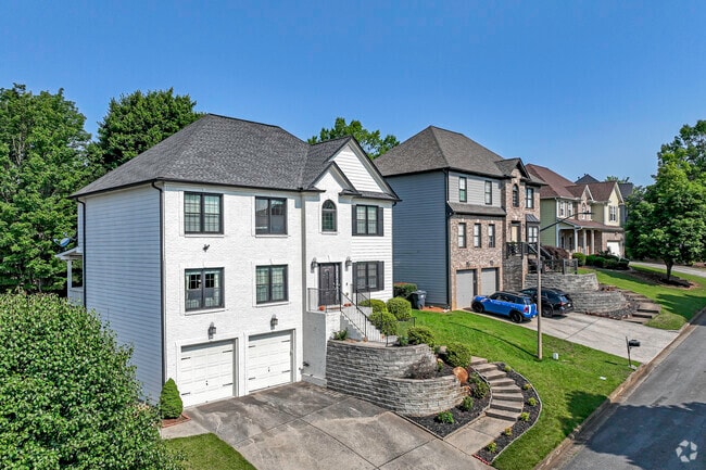 Northwestern Marietta has early 2000s new traditional homes lining winding roads and cul-de-sacs, selling for $475,000 to $645,000.