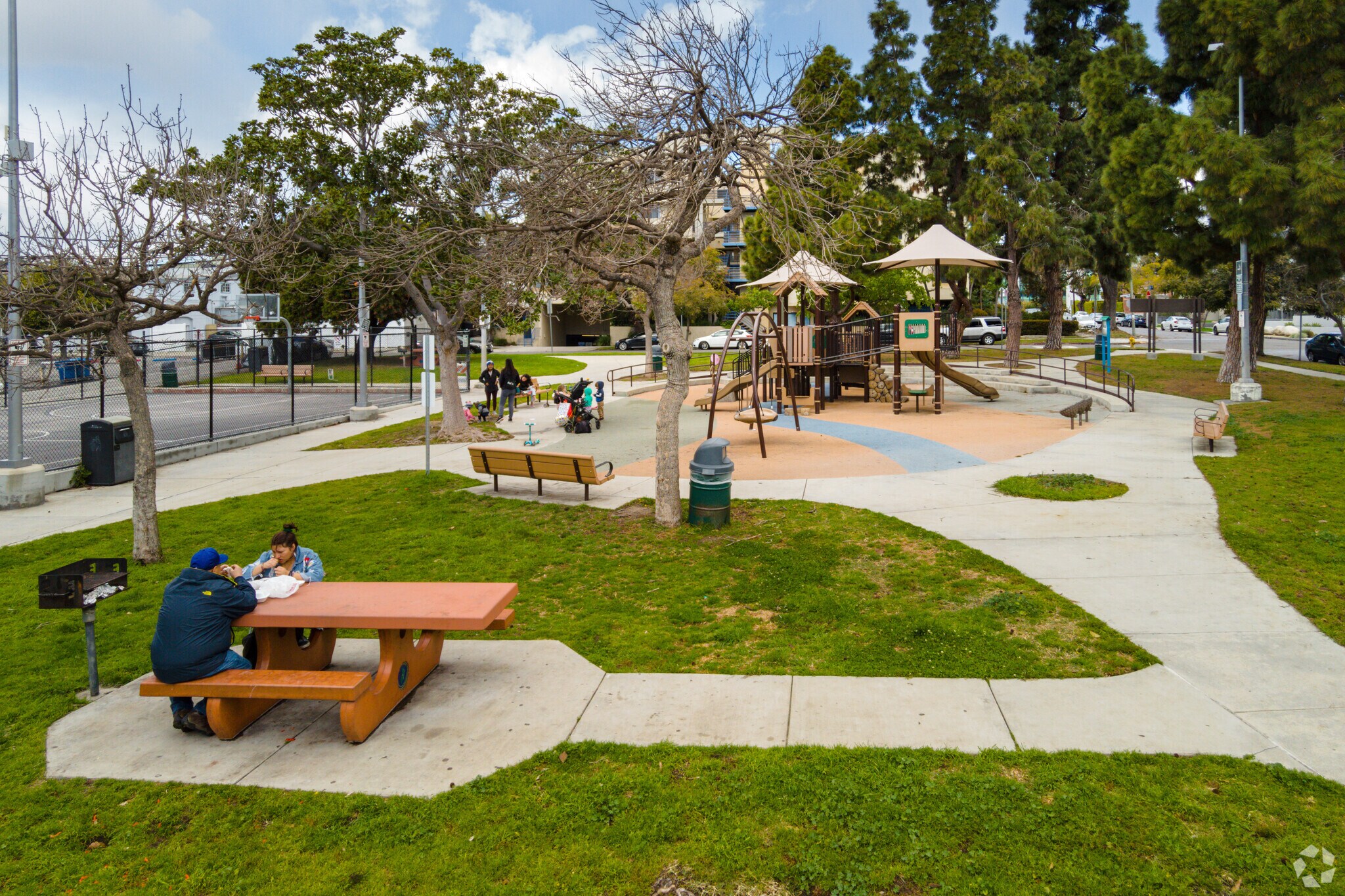 Palms residents can have a picnic or watch their children frolic at Woodbine Park.