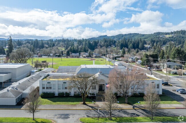 Scappoose Middle School