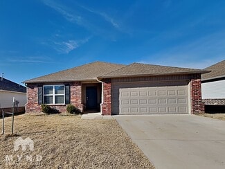 1114 Flint Way, Noble, OK 73068