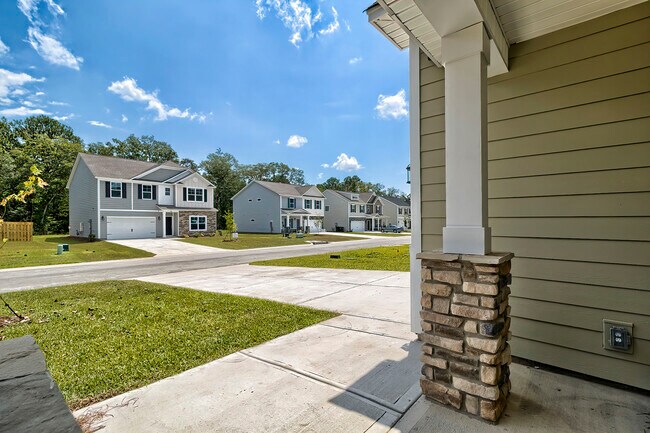 231 Rapid Run Rd unit 36493472, Camden, SC 29020 - photo 6