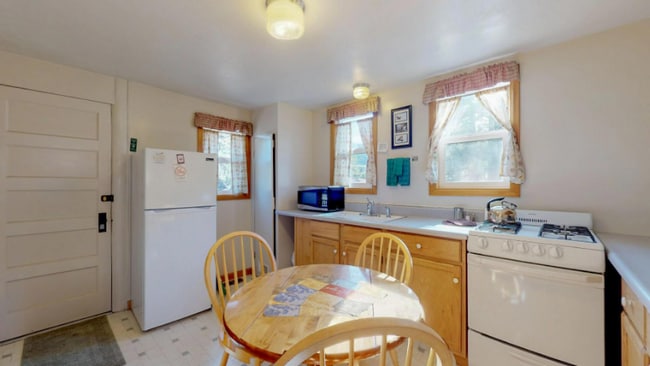 2185 Eagle Cliff Rd, Estes Park, CO 80517 - photo 4