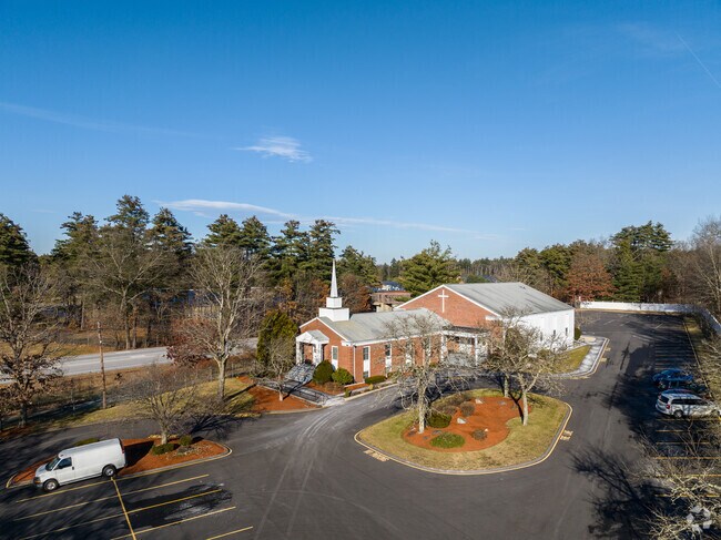 Christian Bible Church in Nashua, NH offers residents an elementary school program.