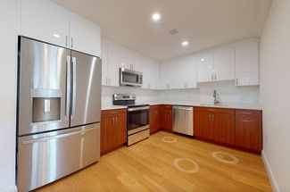 513 Vfw Pkwy, Chestnut Hill, MA 02467