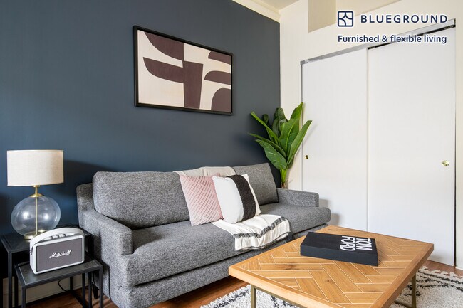 62 Boylston St unit FL9-ID243, Boston, MA 02116 - photo 3