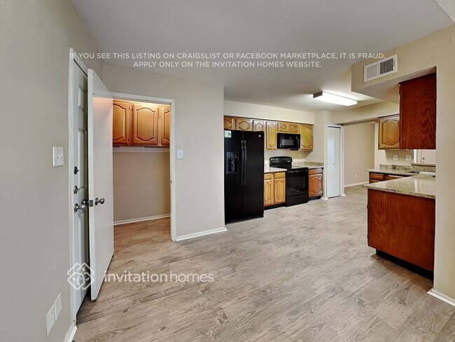 5307 Pocassett Dr, Arlington, TX 76018 - photo 7