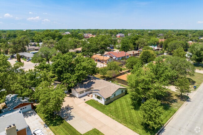 Indian Hills is a great neighborhood to call home.