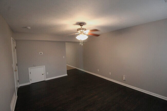 561 Hampton Way unit 1, Richmond, KY 40475 - photo 5