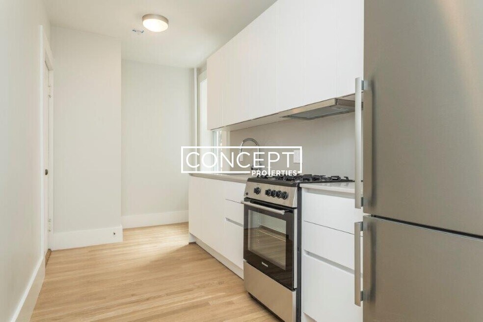 286 Chestnut Hill Ave unit 4, Brighton, MA 02135 - photo 1