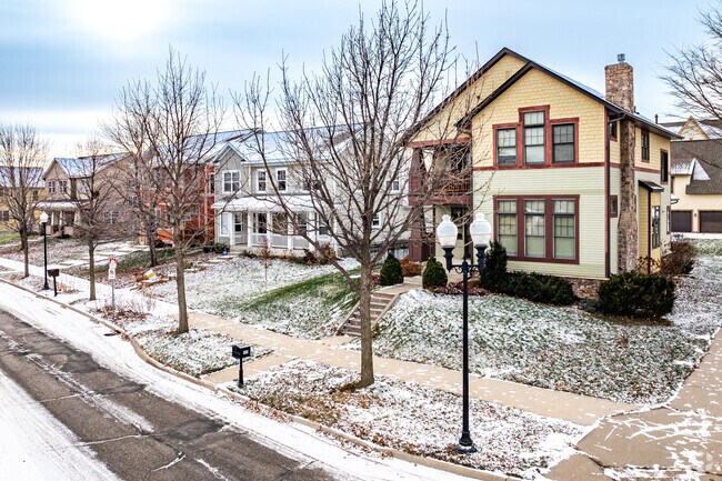 Sumner-Glenwood offers newer-built homes close to downtown Minneapolis.