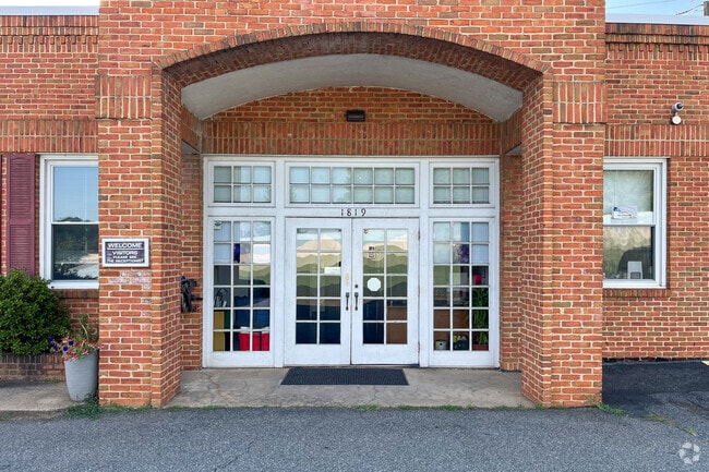 Elk Hill Charlottesville School