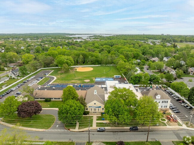 Wolf Hill Elementary School