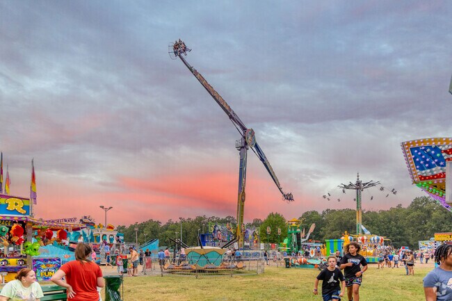 McCracken County Fair has large and small rides for all ages in Nortthside. .