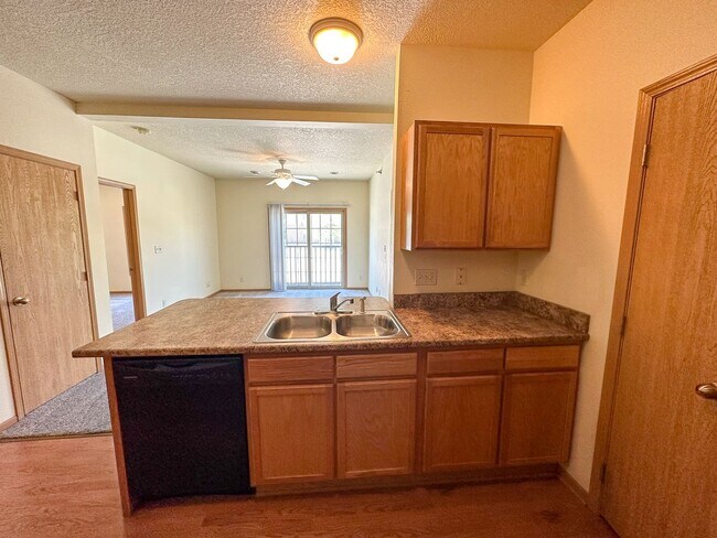 Beach View, Ames, IA 50014 - photo 7