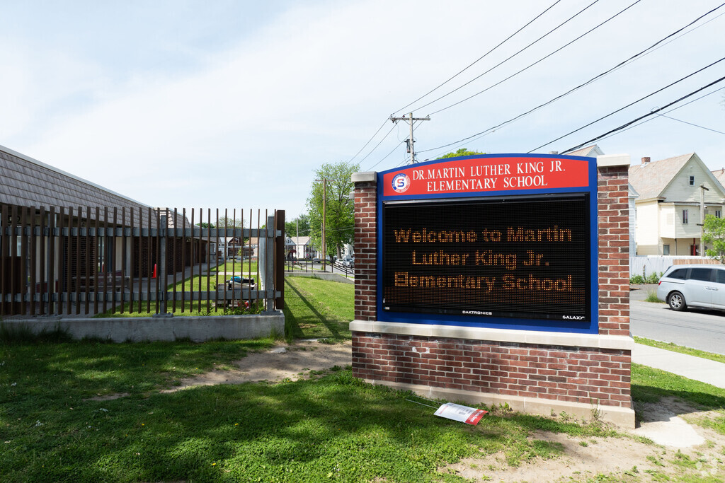 MLK Elementary School serves grades PreK-5th grade.