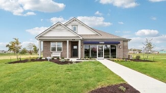 30 Benfield Dr, Whiteland, IN 46184