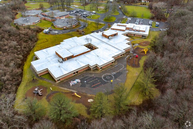 King Street Primary School at 151 S King Street in Danbury, CT.