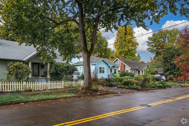 Craftsmen homes are a popular style in the West Eugene neighborhood.