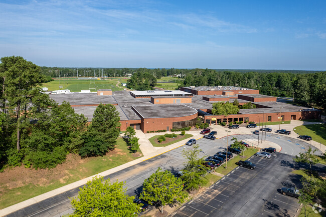 Griffin High School is part of the Griffin-Spalding County School District.