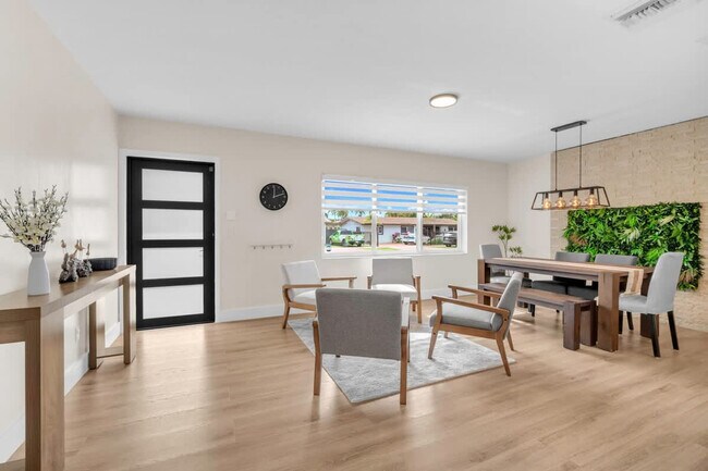 8225 SW 39th St unit ID1373700P, Miami, FL 33155 - photo 5