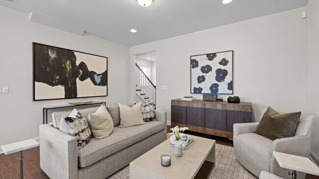 5028 Asher James Ln unit 38608269, Charlotte, NC 28269 - photo 4