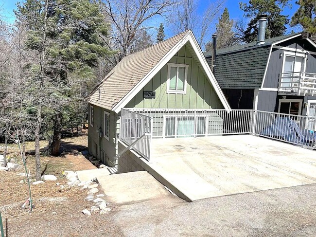 2418 Fir Dr, Running Springs, CA 92382 - photo 4