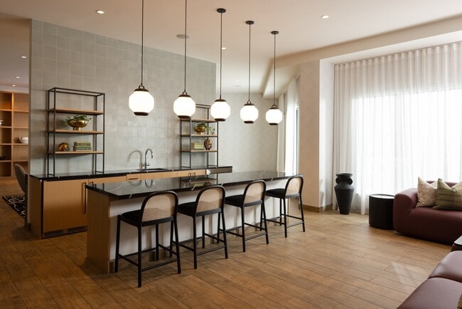 Canopy, Shoreline, WA 98133 - photo 5